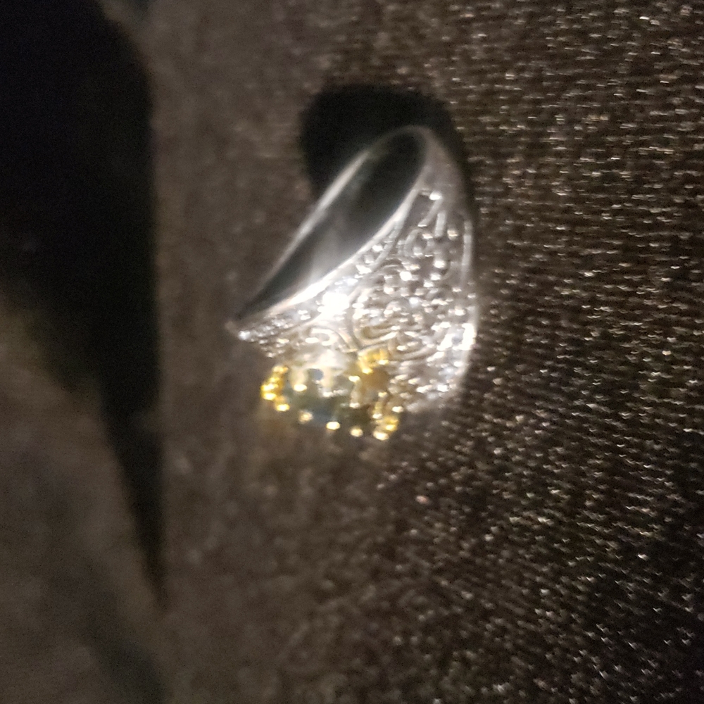 Women silver ring - Picture 2 of 8